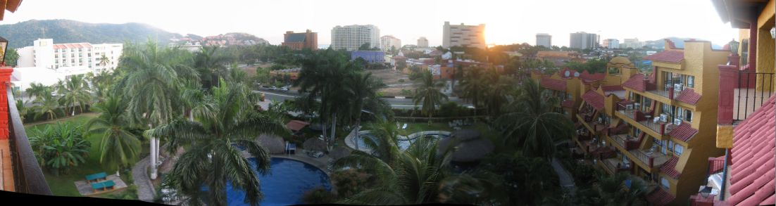 IMG_3584-IMG_3593_Puerta_del_Mar_Hotel_balcony_panorama_view_in_Ixtapa_